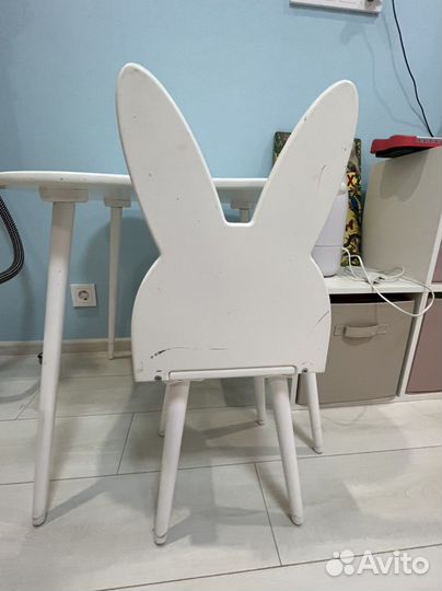 Детский стол и стул