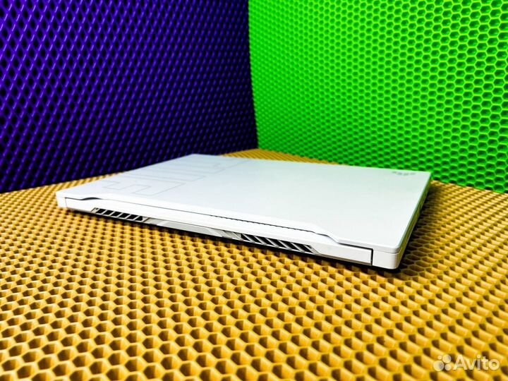 Игровой ноутбук Asus на GeForce RTX