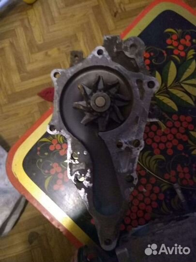 Продам трамблер коллектор, впускной на тойоту марк