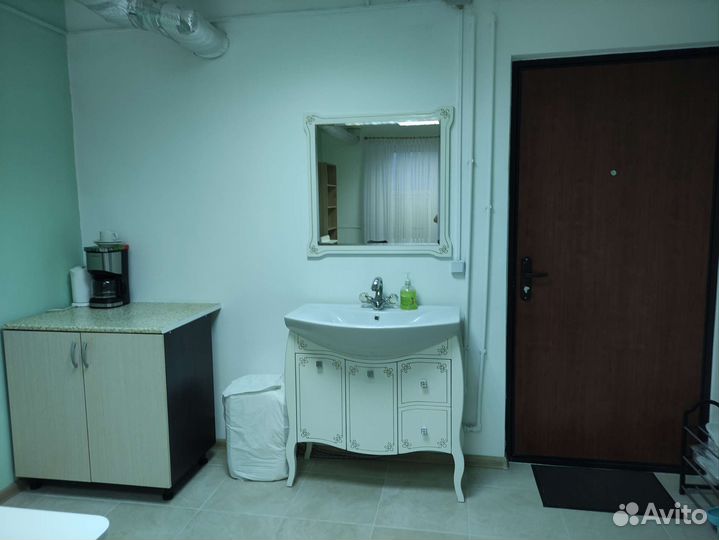 Аренда помещения под ногтевой сервис 20м2