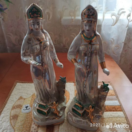 Статуэтка фарфор, идеальное состояние