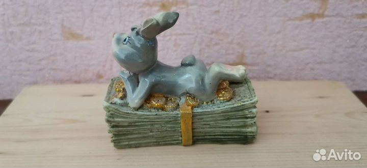 Денежный заяц