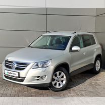 Volkswagen Tiguan 2.0 AT, 2010, 170 000 км, с пробегом, цена 1 149 000 руб.