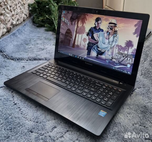 Шустрый ноутбук Lenovo /240SSD/4озу