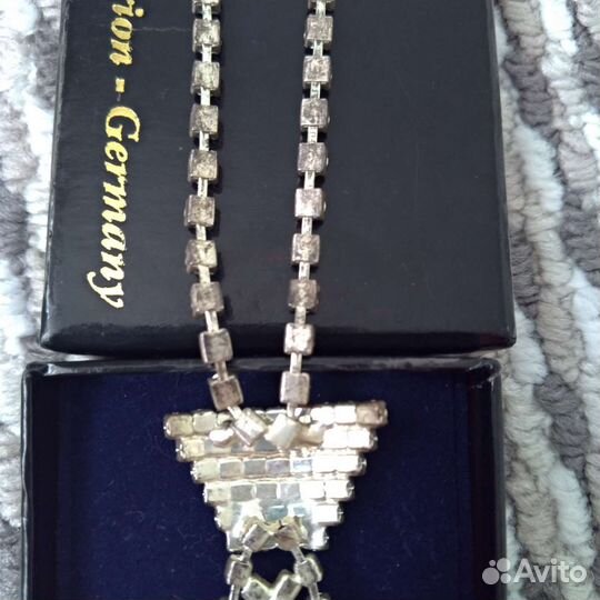 Колье галстук