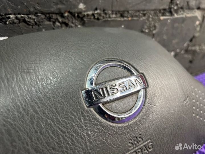 Подушка безопасности водителя Nissan Vanette