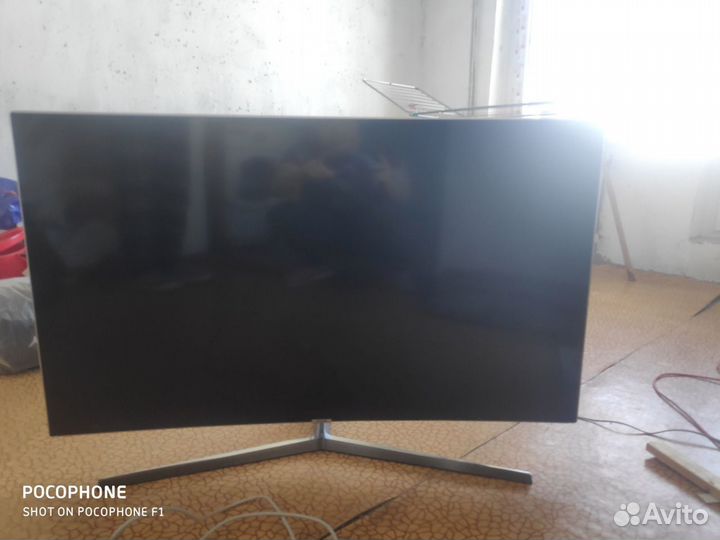 Телевизор Samsung UE49MU9000U