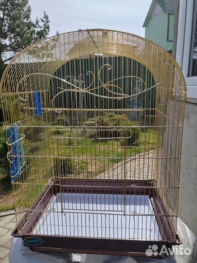 Большая клетка для птиц