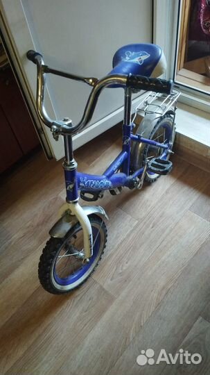 Детский двух колесный велосипед Дельфин б\у
