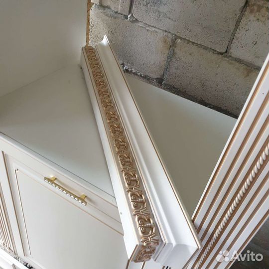 Кухарни шкаф