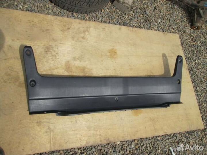 Накладка замка багажника Toyota Mark Ii GX100