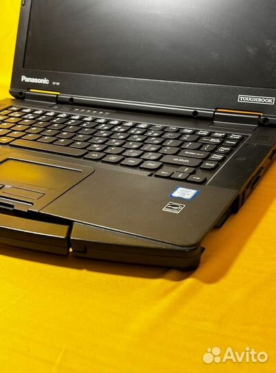 Защищенный ноутбук Panasonic CF-54 D240VN