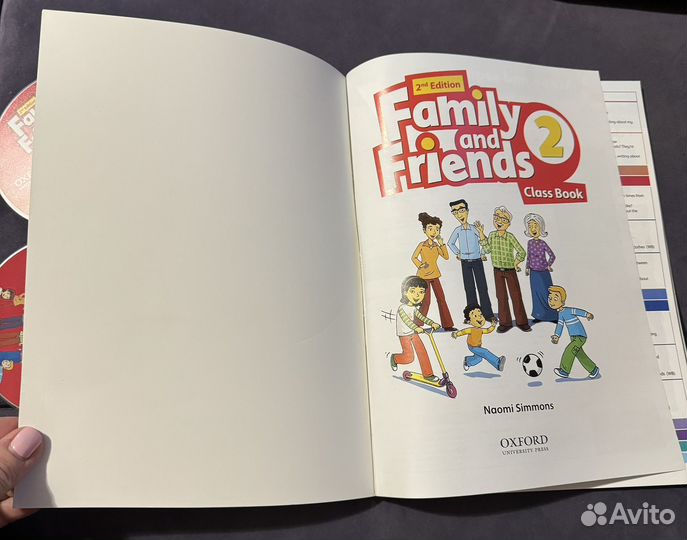 Учебник Family and Friends 2 + диски