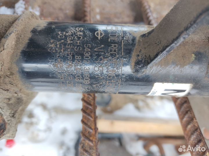 Амортизатор Nissan X-Trail