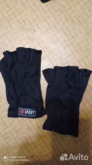 Перчатки