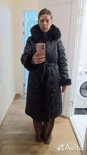 Зимнее пальто с натуральным мехом