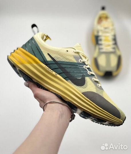 Кроссовки Nike Lunar Roam Alabaster Yellow