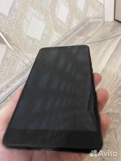 Xiaomi Mi Max 2, 4/32 ГБ