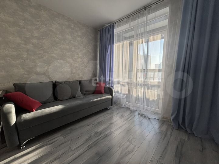 2-к. квартира, 40 м², 7/25 эт.