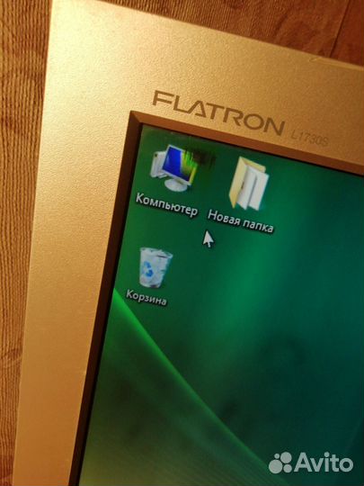Монитор LG Flatron L1730S
