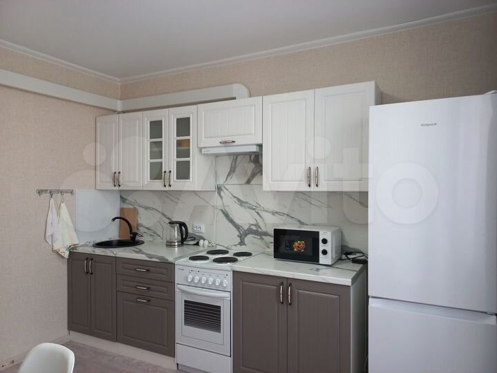 2-к. квартира, 58 м², 9/16 эт.