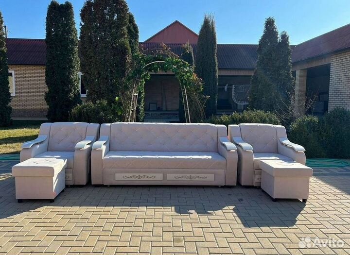 Диван в дом