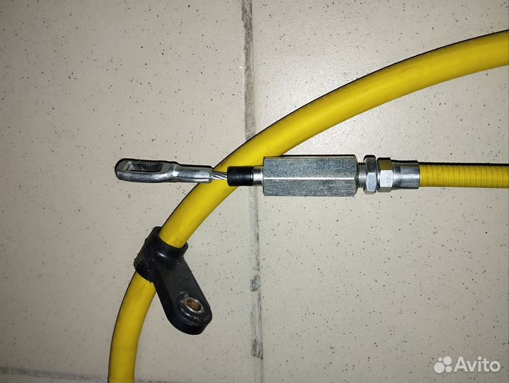 Трос стояночного тормоза центральный Peugeot Boxer