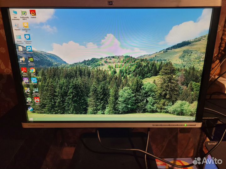 Монитор 22 дюйма