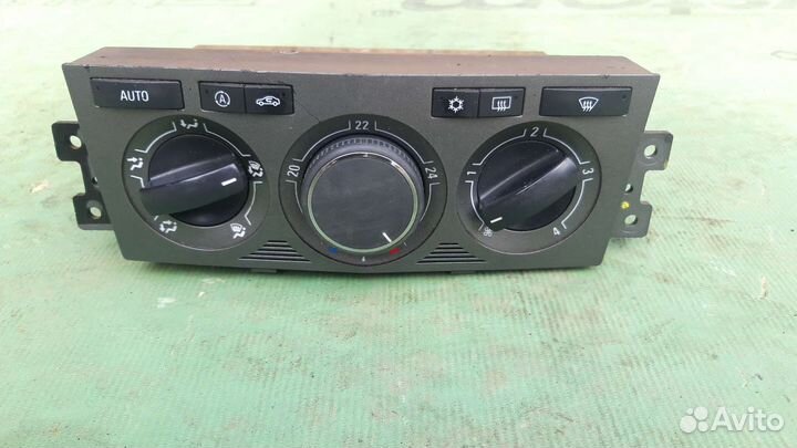 Блок управления климатом Опель Антара