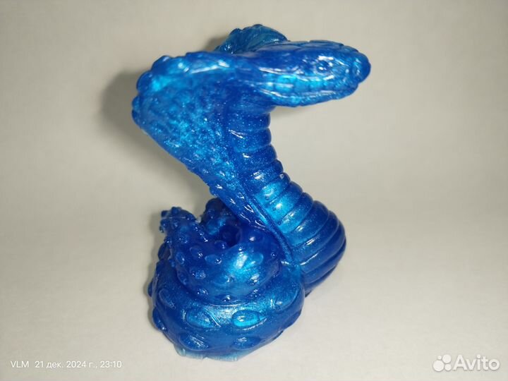 Змея новогодний сувенир 2025