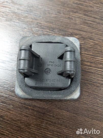 Заглушка Mercedes S 500 4Matic W221 273 968 2008