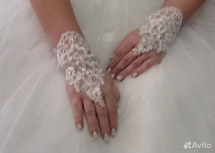 Свадебные перчатки