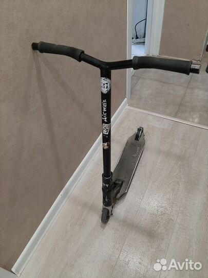 Трюковой самокат