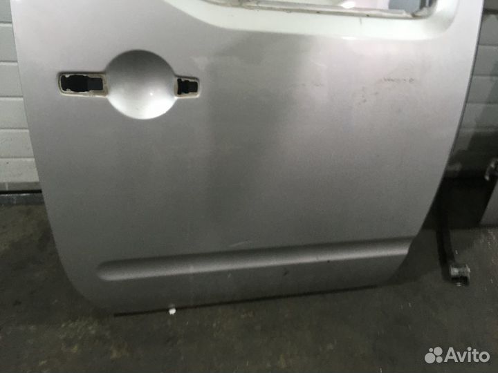 Ниссан Навара Дверь задняя Прав