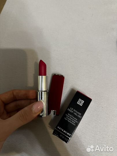 Помада givenchy le rouge