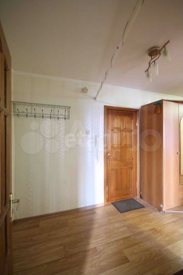 2-к. квартира, 58 м², 4/5 эт.