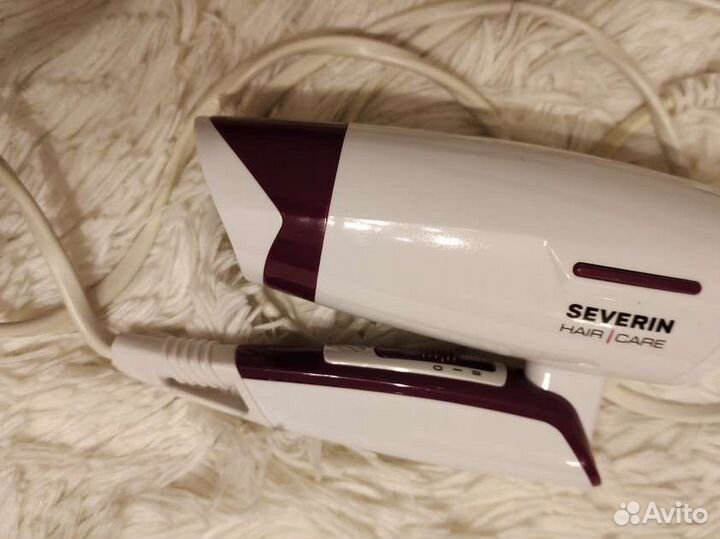 Маленький дорожный фен Severin в чехле, 1200W