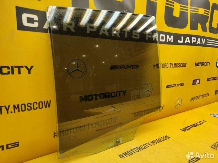 Стекло заднее левое Mercedes-Benz W163 OM612.963