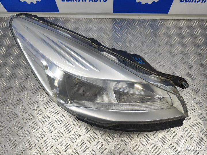 Фара правая Ford Kuga CBS 1.6 jqmb 149.6 Л.С 2014