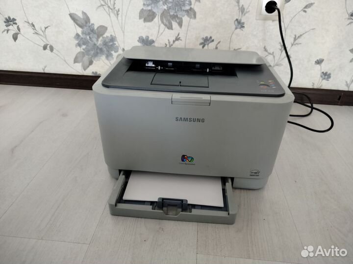 Цветной лазерный принтер Samsung clp-310