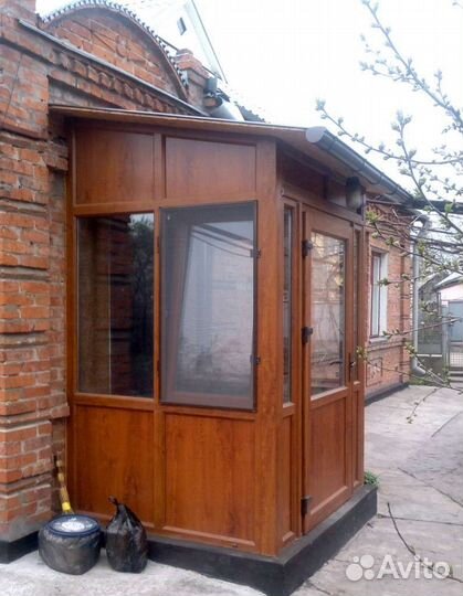 Тамбуры, окна, балконы