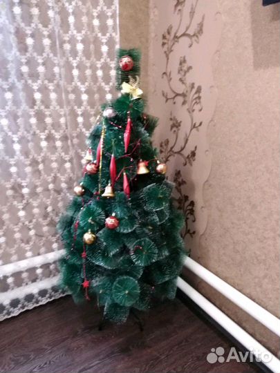 Елка искусственная