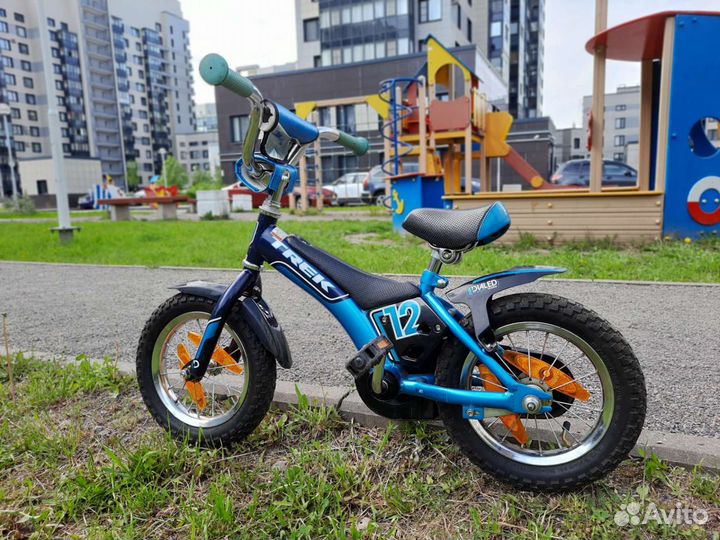 Детский велосипед 12