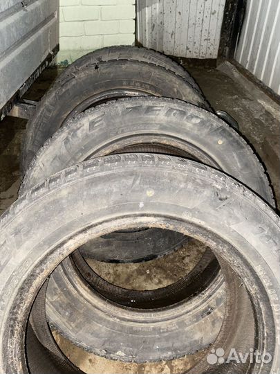 Pirelli Ice Zero 185/65 R15