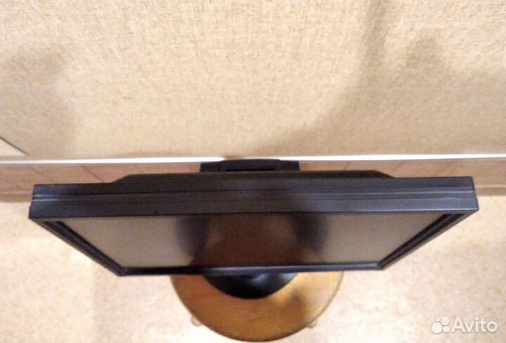 Монитор Samsung