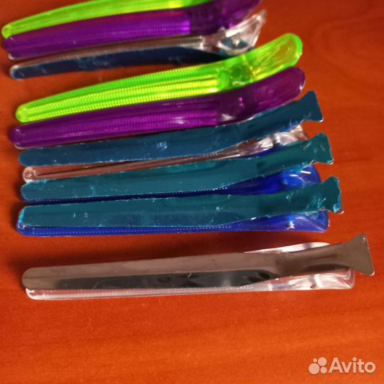 Зажимы для волос. Заколки парикмахерские