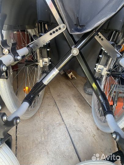 Коляска инвалидная