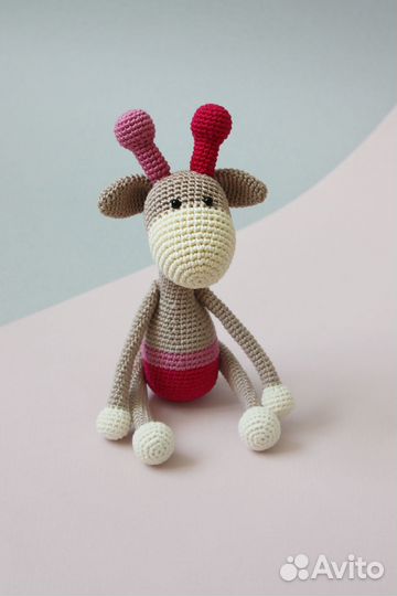 Розовый жираф мягкая игрушка жирафик вязаный