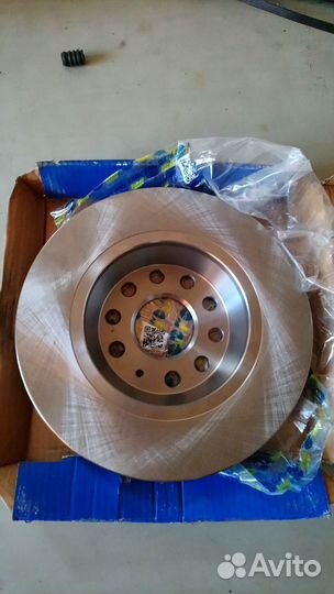 Диск заднего тормоза 282mm VW Tiguan Passat B6 B7