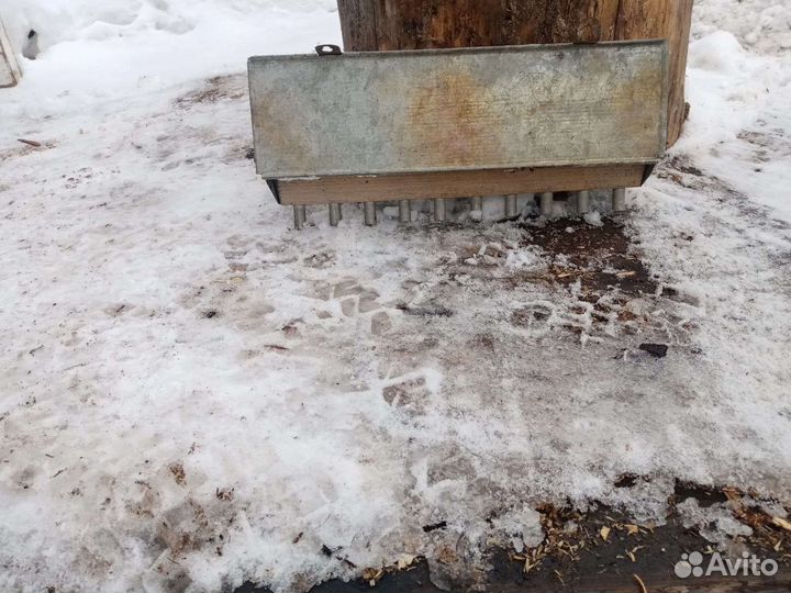 Пчелиная ловушка для сбора прополиса и пр